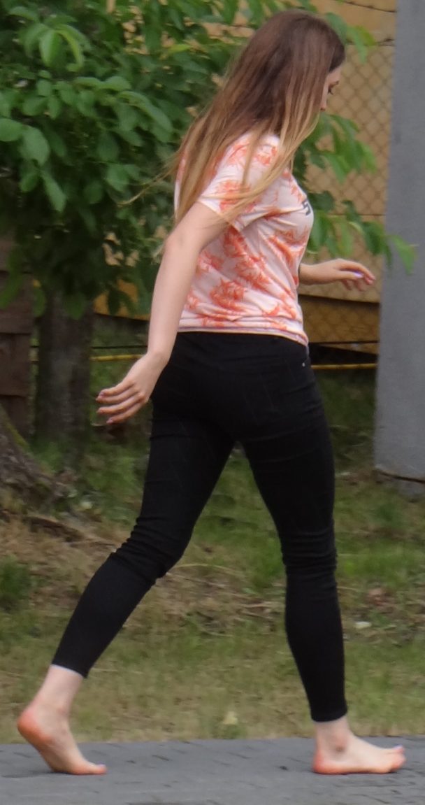 Yoga Pants Voyeur Sexy