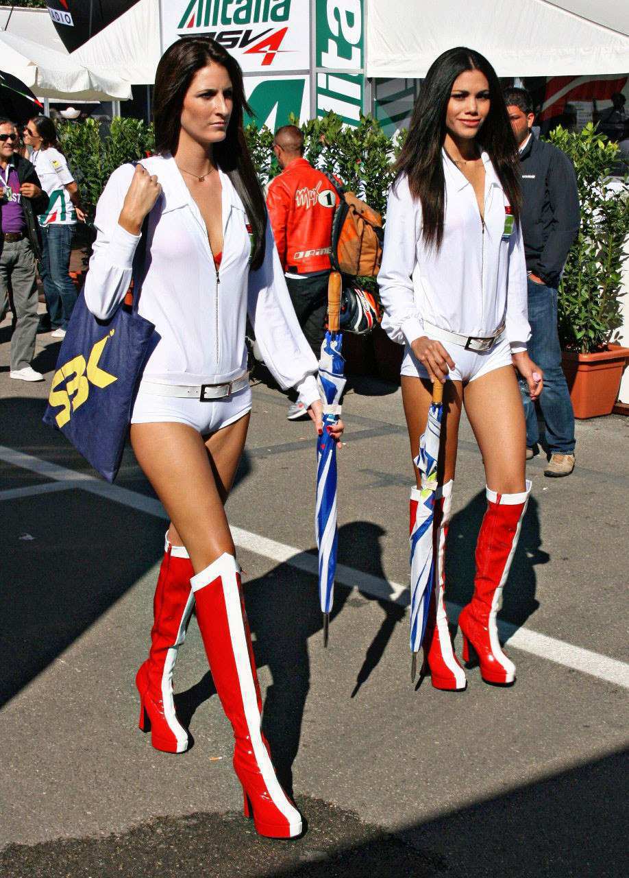 Candid Promo Girls Cameltoe