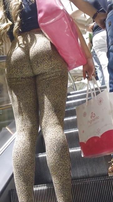 Creeping Hot Candid Ass