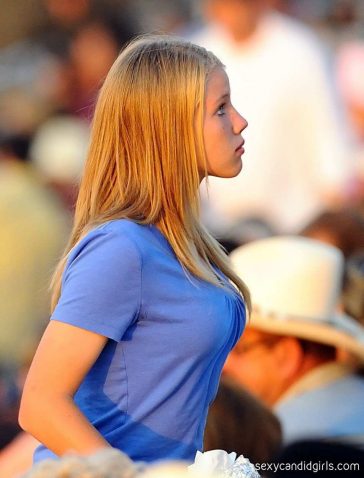 Big Tits Young Teen Creepshot