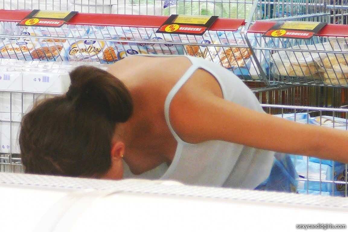 Braless Young Teen Creepshot Sexy Candid G