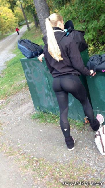 Candid Ass Fit Girl