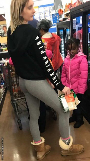Tight Yoga Pants Sexy Ass