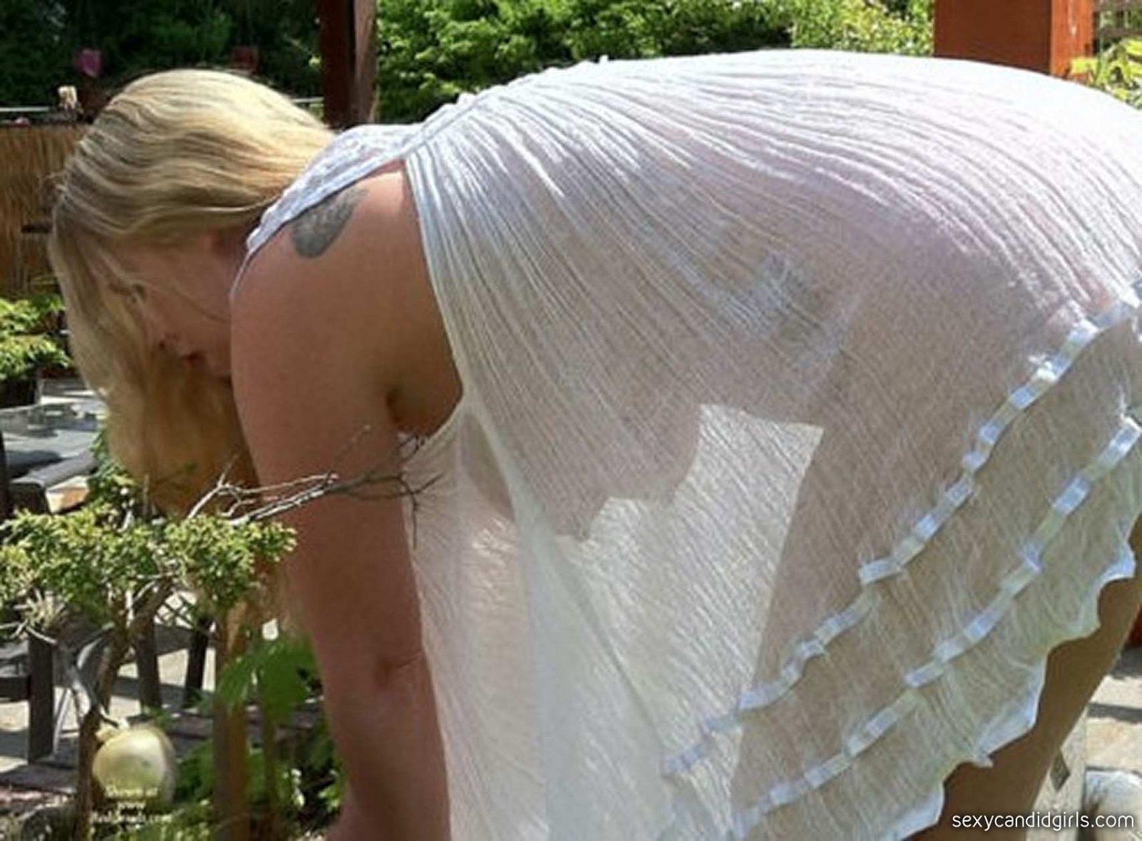 See Thru Dress Blonde With Big Tits Bending Over – Sexy Candid Girls