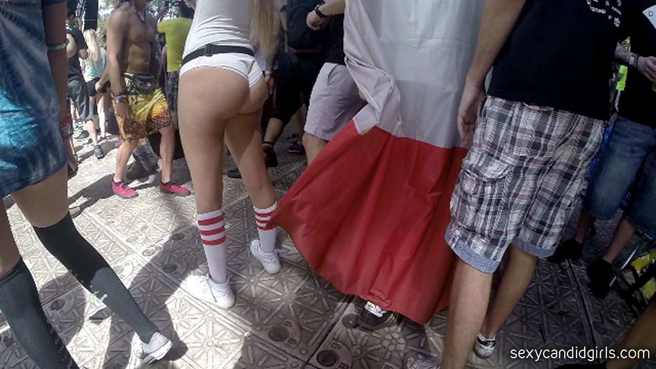 Candid Rave Girl Booty