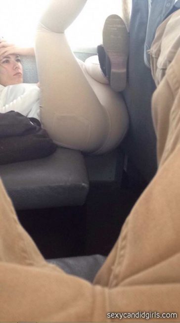 Uncomfortable Position Candid Ass