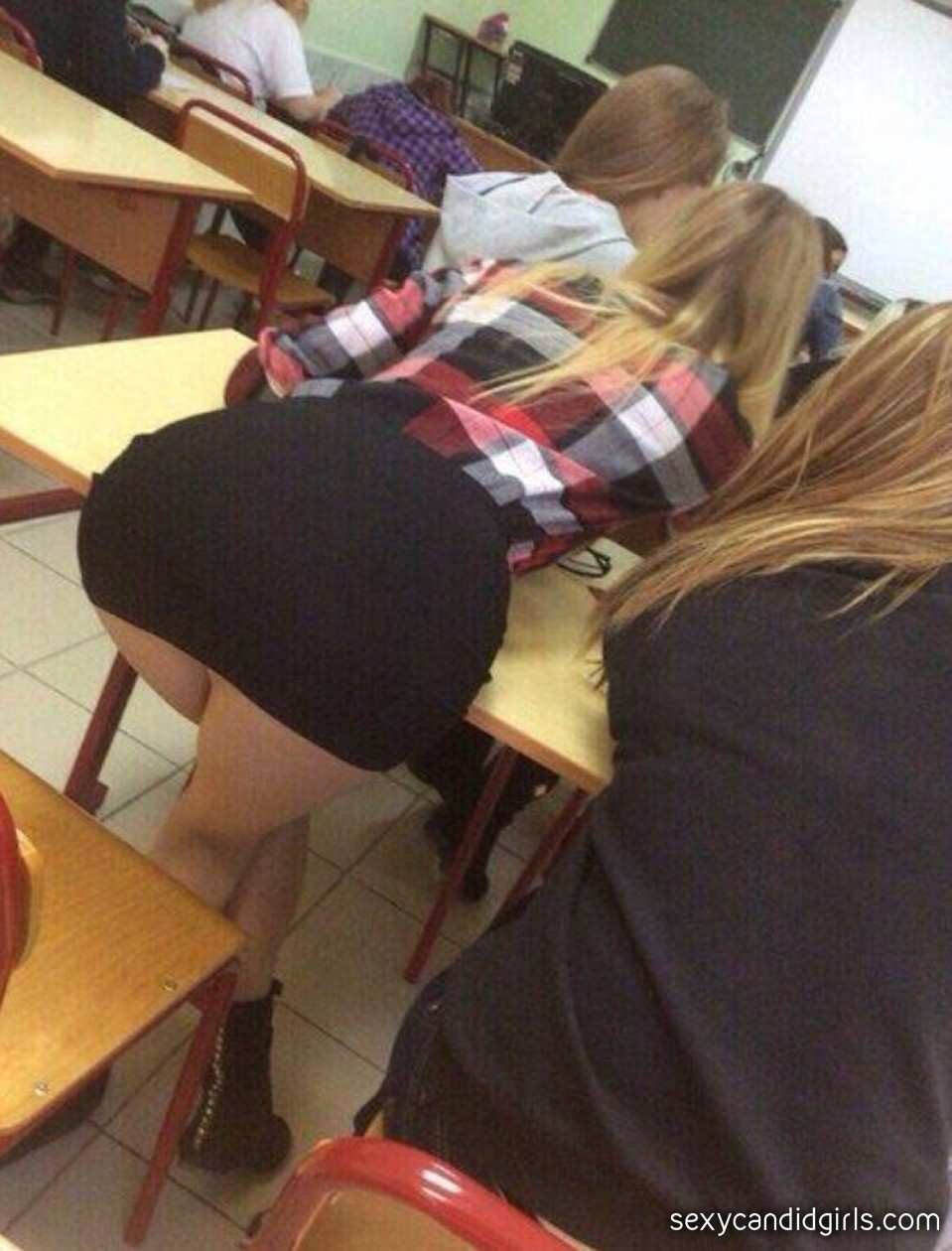 Classroom Teens Candid Ass