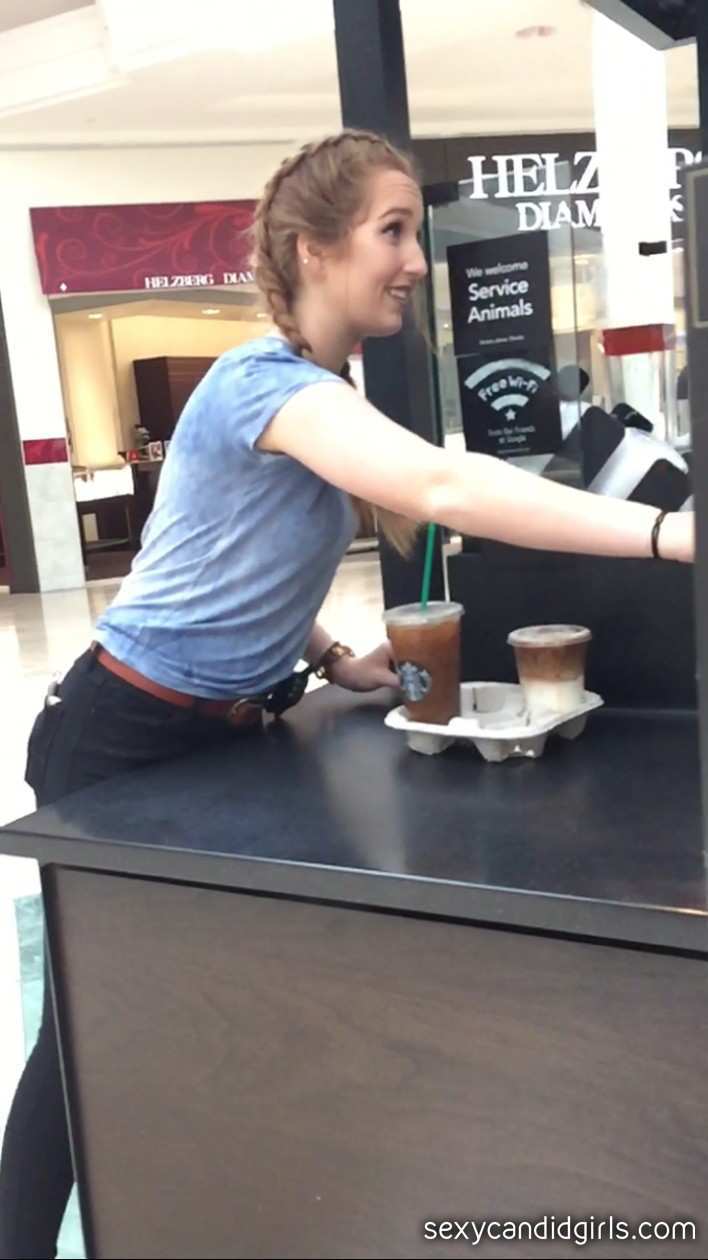 Tight Jeans Blonde Candid Ass