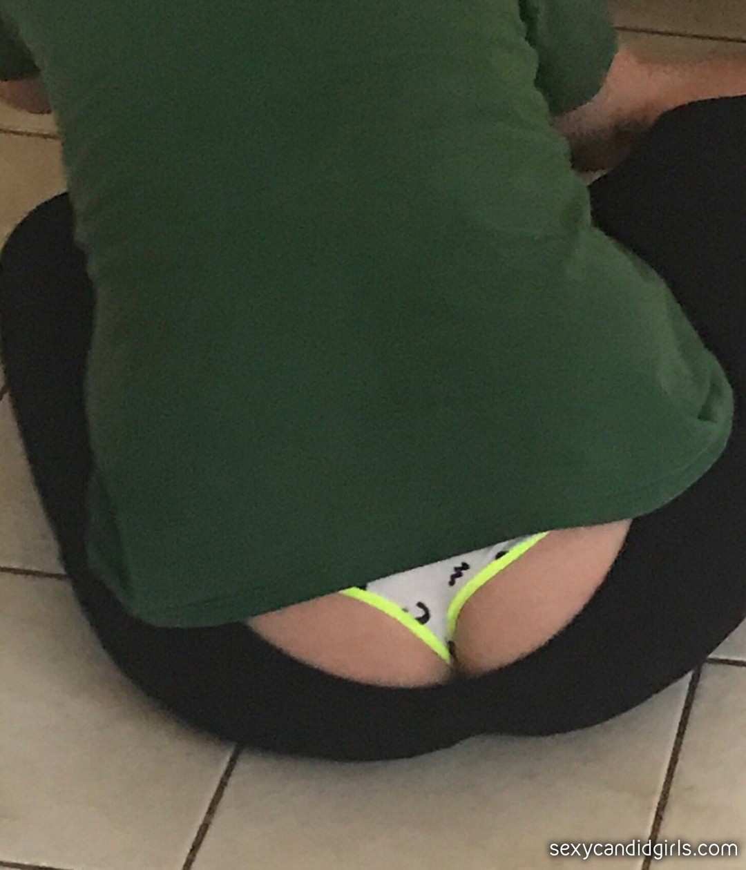 Whaletail Creepshot (29) – Sexy Candid Girls