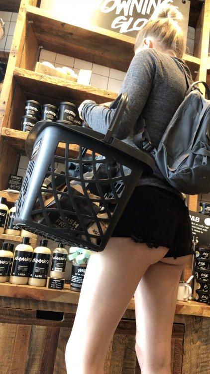 Hot Cheeks Blonde In Very Short Shorts