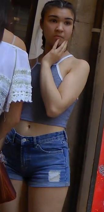 Braless Teen Young