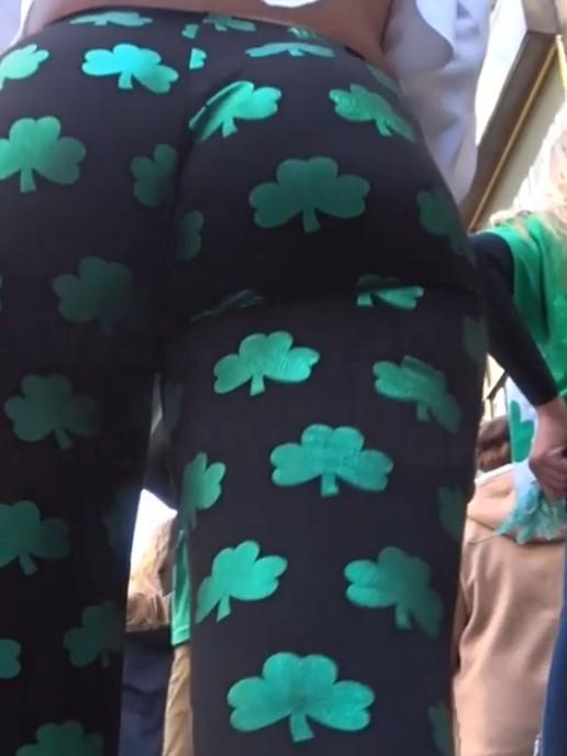 Great Ass In St Patrick Leggings