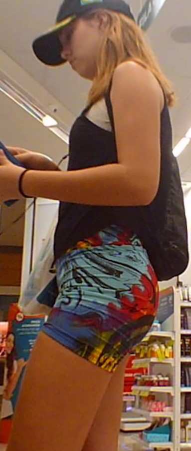 Young Teen Bubble Ass In Tight Spandex Shorts
