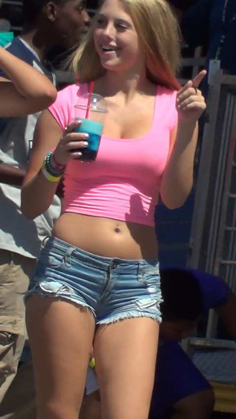 Busty Teens Candid Shorts