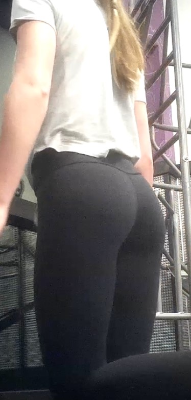 Candid Leggings Gym Girls Compilation Part2