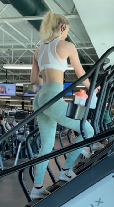 Candid Leggings Gym Girls Compilation Part4