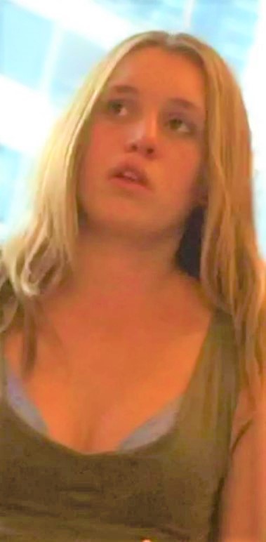 Beautiful JB Candid Teen In Shorts