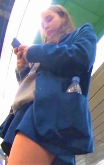 British Schoolgirl Candid Upskirt