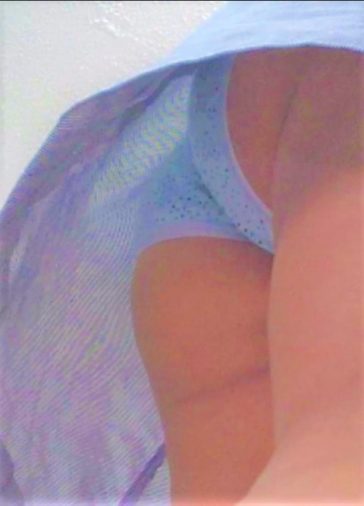 Cute Ass Schoolgirl Upskirt