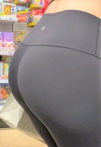 Cute Daugther Ass In Leggings