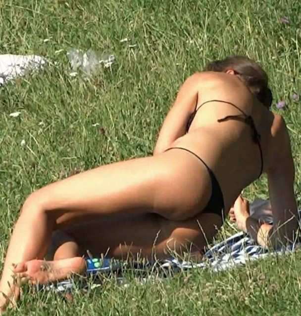 608px x 640px - Candid Teen In Black Thong At Public Park â€“ Sexy Candid Girls