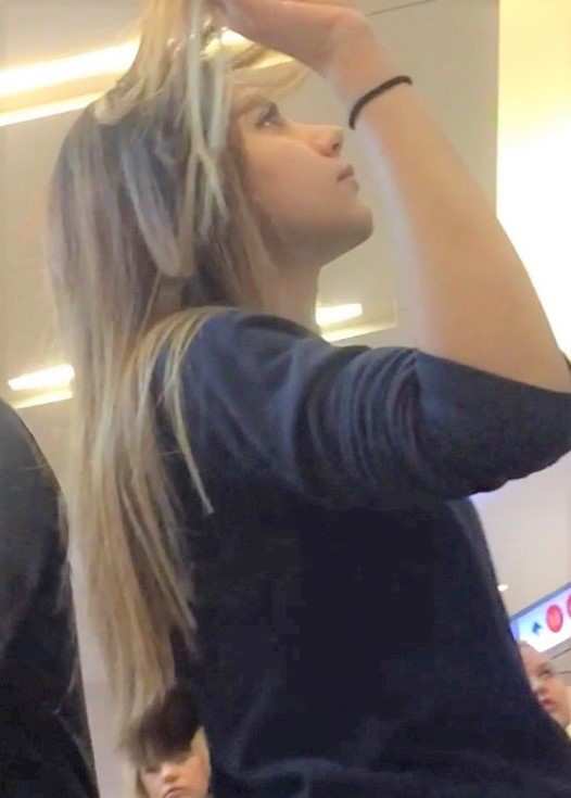 Cute Teen Candid Leggings