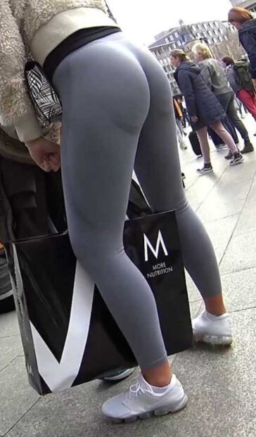 Cute Ass Hottie In Leggings Creepshot