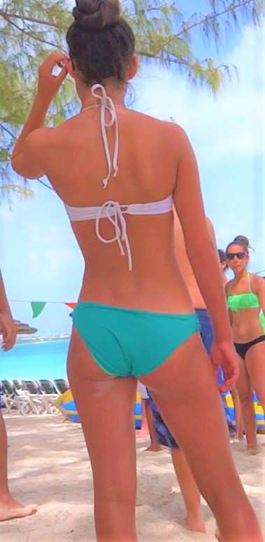 Skinny Teen In Bikini Ass Creepshot