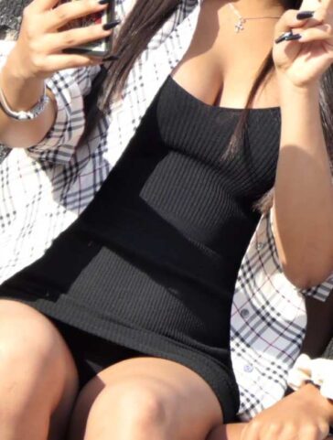 Frontal Upskirt Busty Teen Creepshot