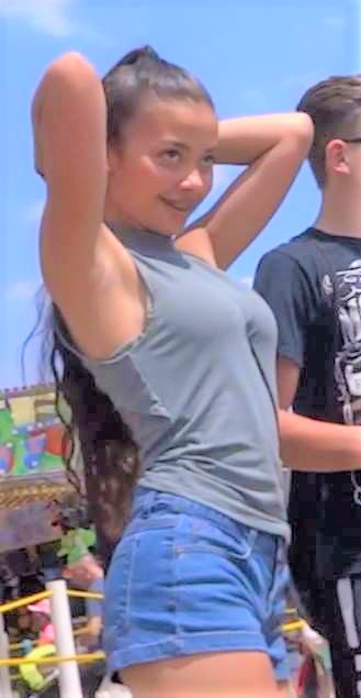 Adotrable JB Teen In Shorts