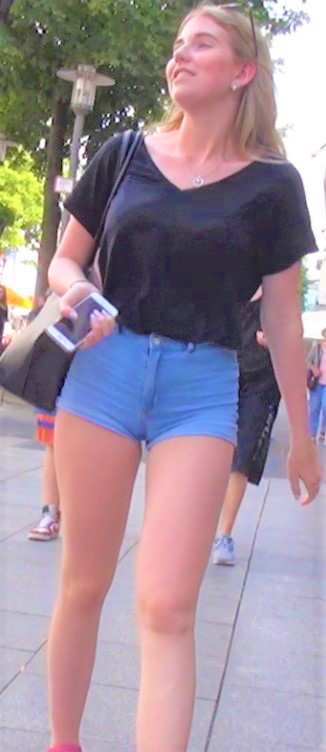 Hot Blonde In Shorts Creepshot Ass