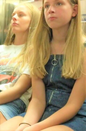 Hot Teen In Shorts At Subway