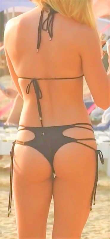 Candid Bikini Blonde In Thong With BF