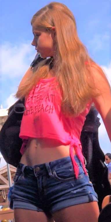 JB Candid Teen Part1