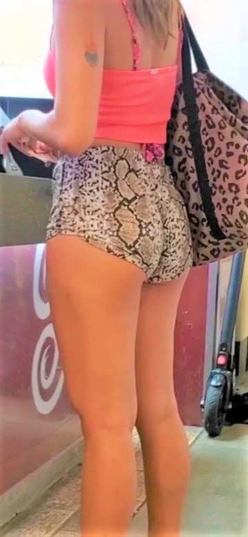 Spandex Shorts Hot Ass