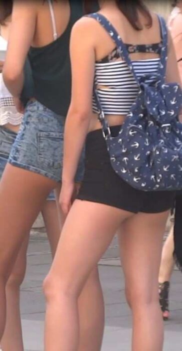 Young Teens In Short Shorts Nice Asses
