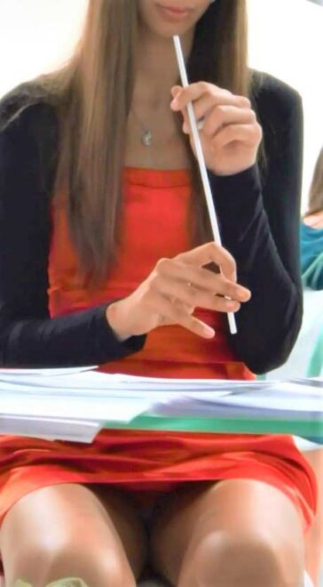 Sexy Promo Girls Candid Compilation - Legs, Tight Dress and Upskirt