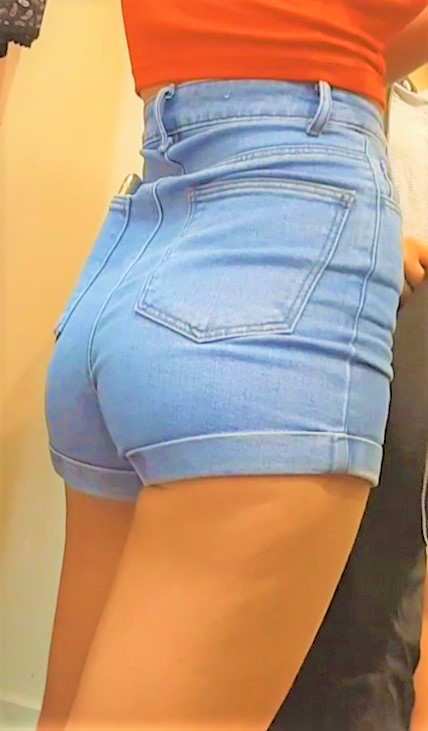 Young Teen Sweet Candid Ass In Shorts
