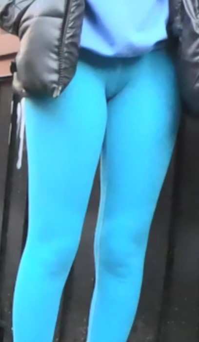 Nerdy Girl In Blue Leggings Cameltoe