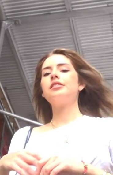 This Girl Knew What Happened