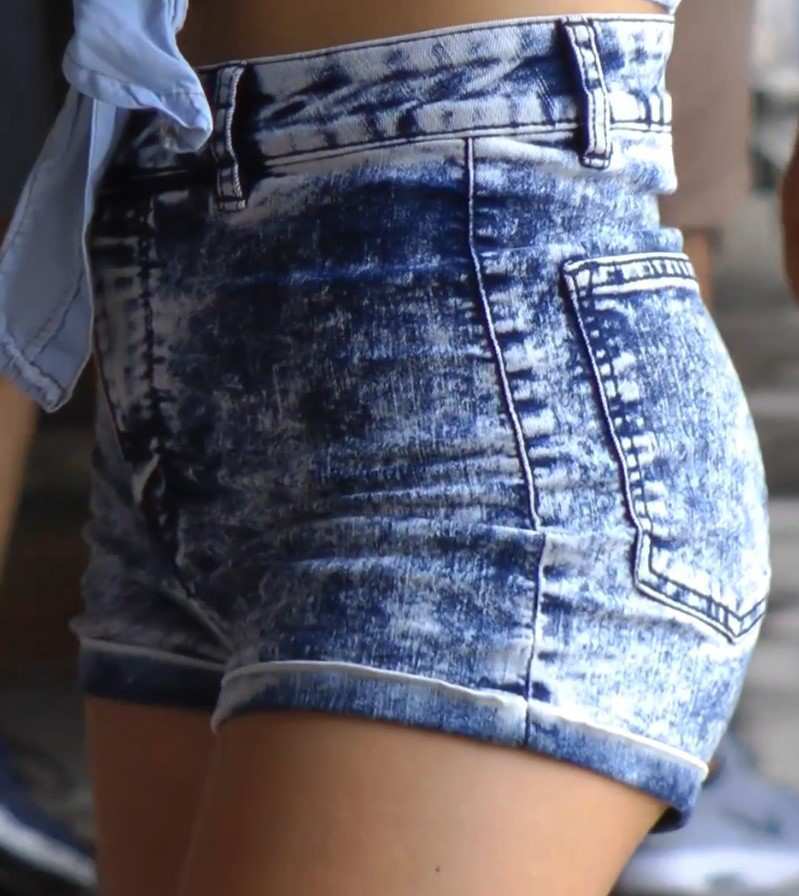 Tourist Teen In Shorts Sexy Ass