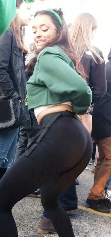 Black Leggings Girl Dancing Sexy