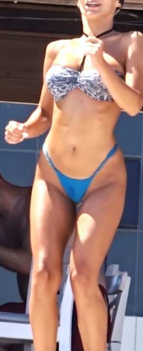 Beach Dancers Giving Show Part1