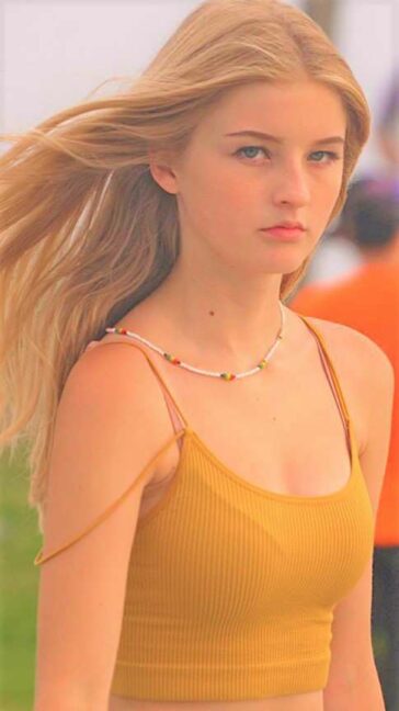 Candid Teen Goddess With Angel Face