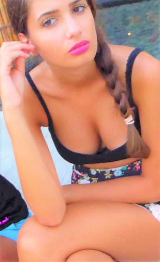 Brunette Teen Cleavage