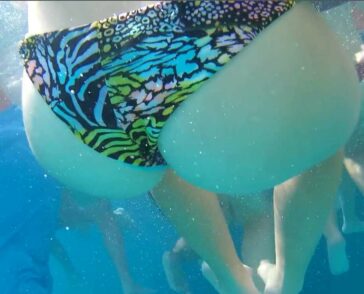 Underwater Candid Butts Part1