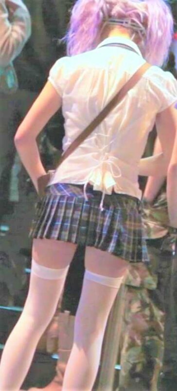 Very Shorty Skirt Teen With White Stockings