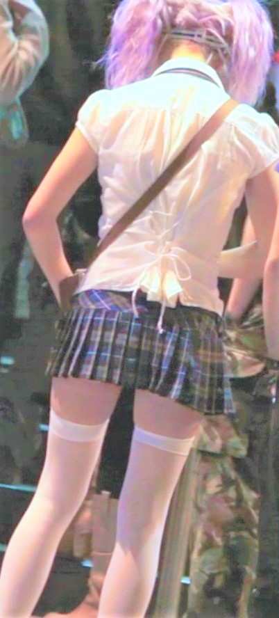 Very Shorty Skirt Teen With White Stockings