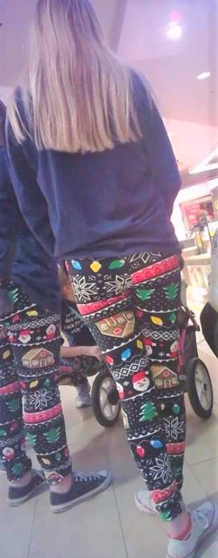 Blonde Teen In Christmas Leggings