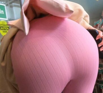 Pink Leggings Fit Girl Bending Over